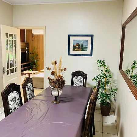 Casa Nina, Com Piscina E Brinquedoteca, Super Proxima Das Cataratas E Aeroporto Foz do Iguacu Exterior photo